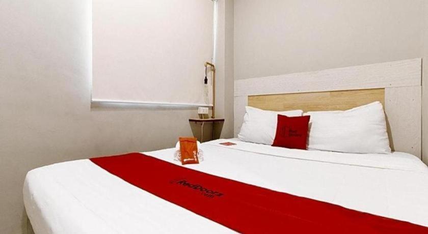 Reddoorz Plus Near Osmena Highway 2 Manila Exterior foto