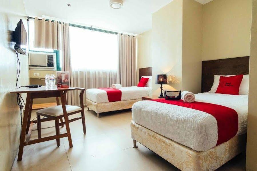Reddoorz Plus Near Osmena Highway 2 Manila Exterior foto